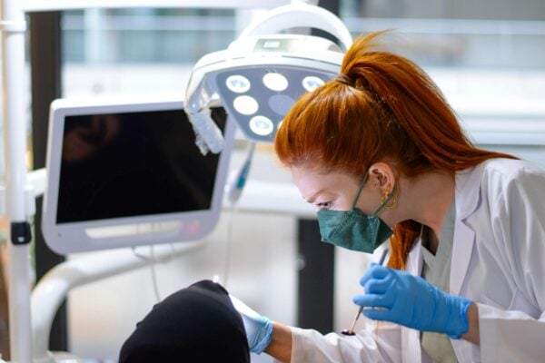 How to Choose the Right Dentist for Your Family