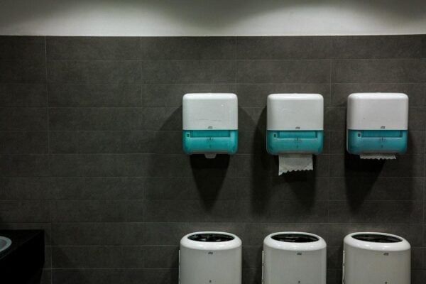 Hand Dryers Versus Paper Towels: What the Data Says